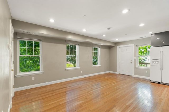30 Tufts Ave B, Everett, MA 02149