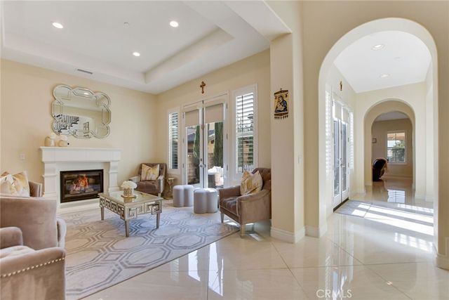 1127 Las Colinas Way, San Dimas, CA 91773
