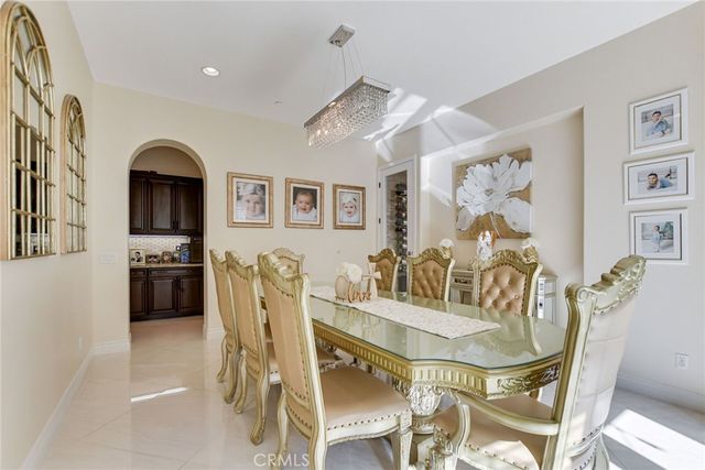 1127 Las Colinas Way, San Dimas, CA 91773