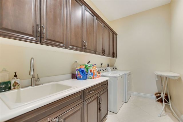 1127 Las Colinas Way, San Dimas, CA 91773