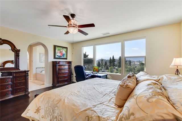 1127 Las Colinas Way, San Dimas, CA 91773