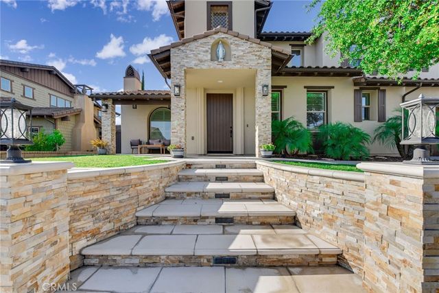 1127 Las Colinas Way, San Dimas, CA 91773