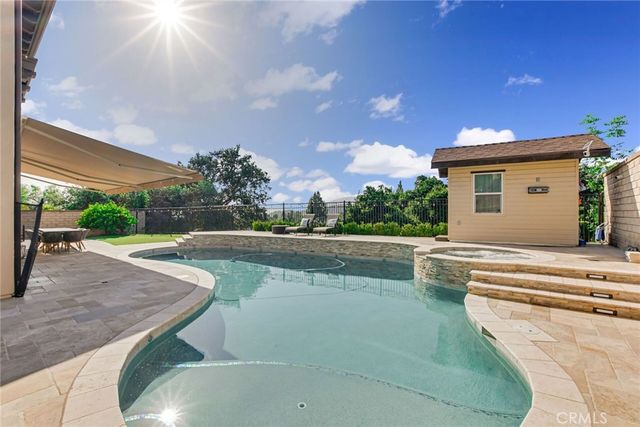 1127 Las Colinas Way, San Dimas, CA 91773