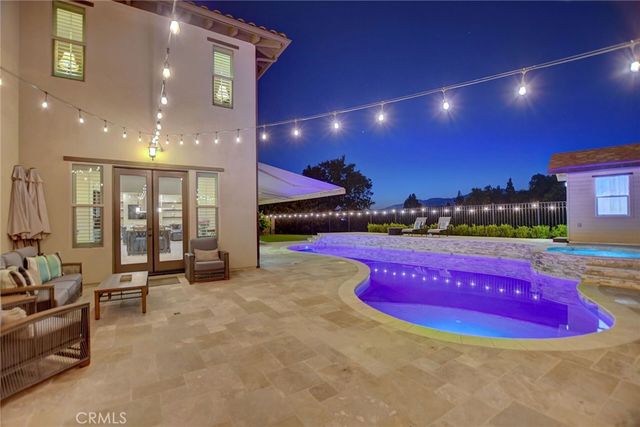 1127 Las Colinas Way, San Dimas, CA 91773