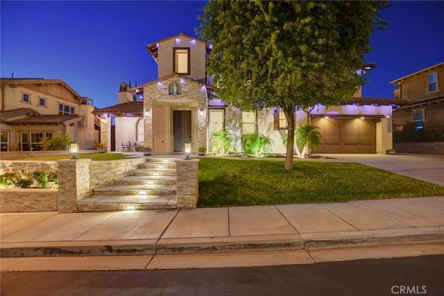 1127 Las Colinas Way, San Dimas, CA 91773