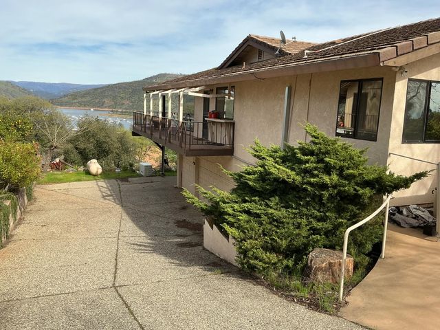 5411 Royal Oaks Dr, Oroville, CA 95966