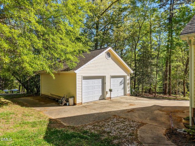 101 Stage Line Cove, Louisburg, NC 27549