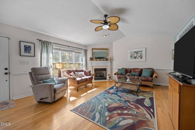 101 Stage Line Cove, Louisburg, NC 27549