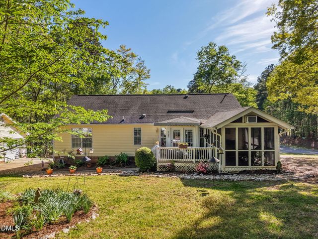 101 Stage Line Cove, Louisburg, NC 27549