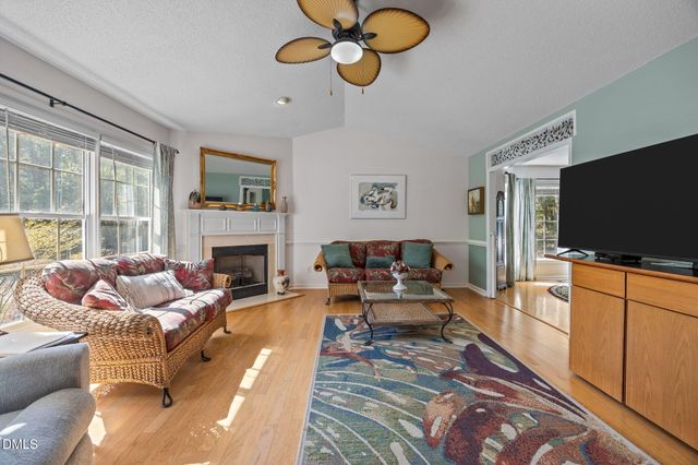 101 Stage Line Cove, Louisburg, NC 27549