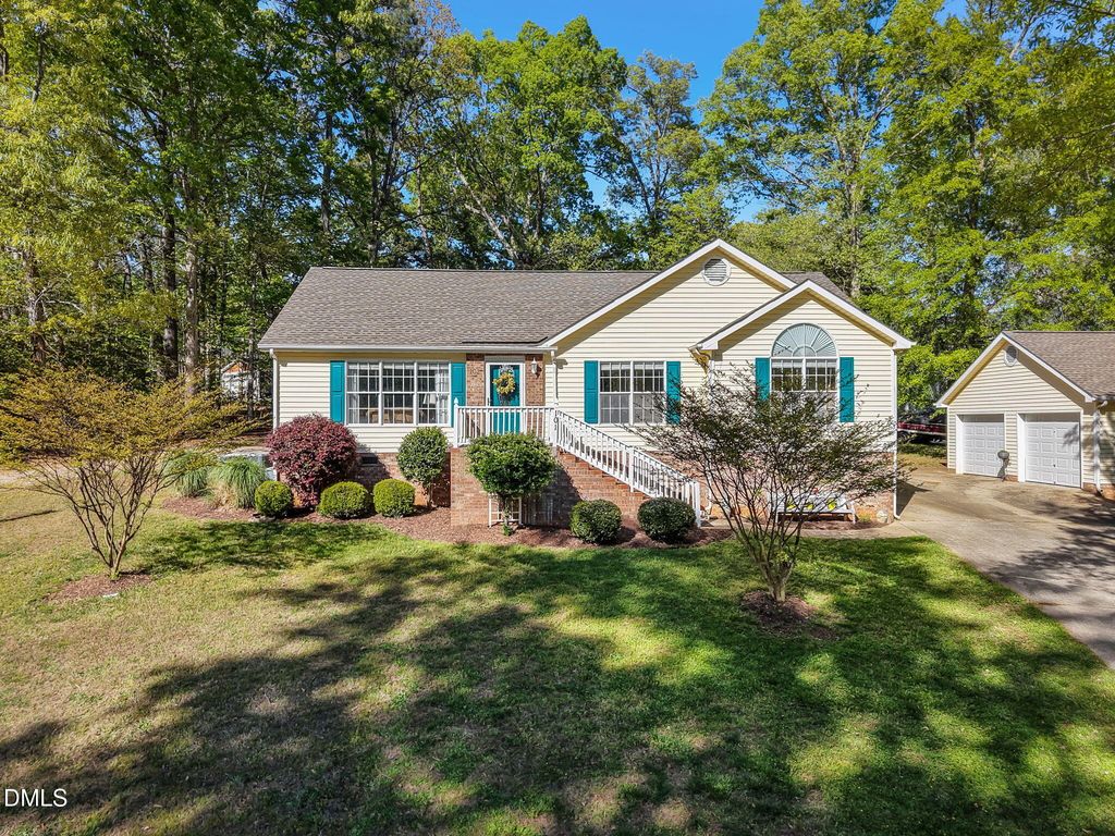 101 Stage Line Cove, Louisburg, NC 27549