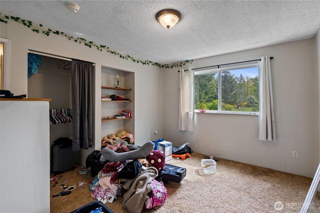 422 336th Street E, Roy, WA 98580