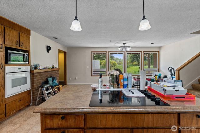 422 336th Street E, Roy, WA 98580