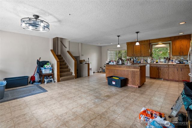 422 336th Street E, Roy, WA 98580