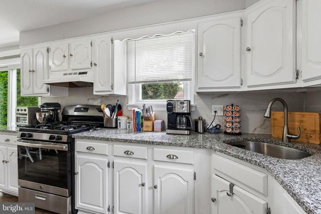 2525 BETHEL AVE, Pennsauken, NJ 08109