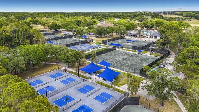 4953 POINTE CIRCLE, Oldsmar, FL 34677