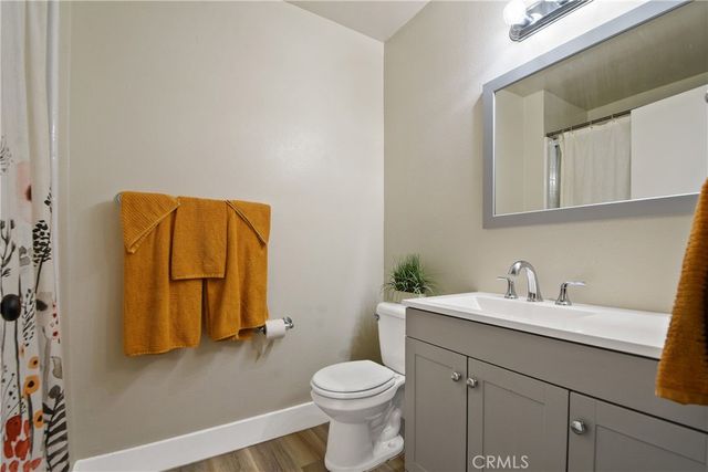 4126 Elm Ave, Long Beach, CA 90807