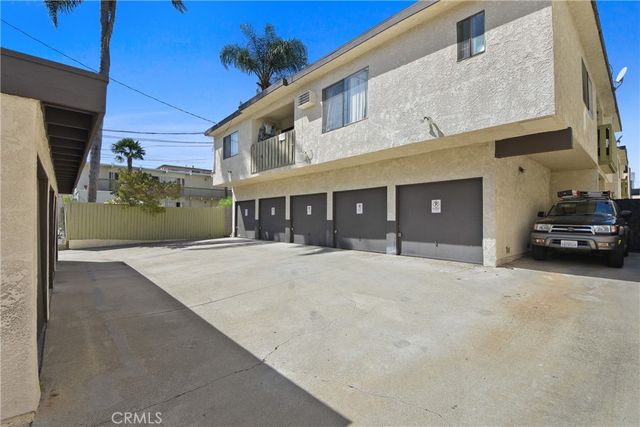 4126 Elm Ave, Long Beach, CA 90807