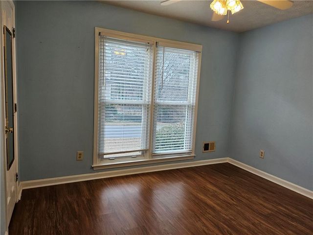 619 Oak Moss Drive, Lawrenceville, GA 30043