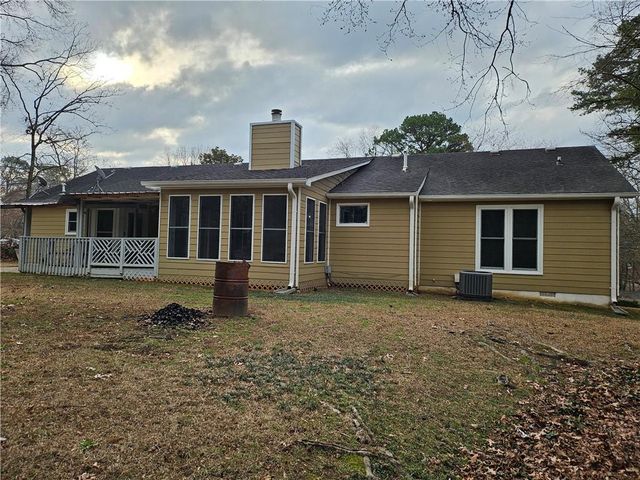 619 Oak Moss Drive, Lawrenceville, GA 30043