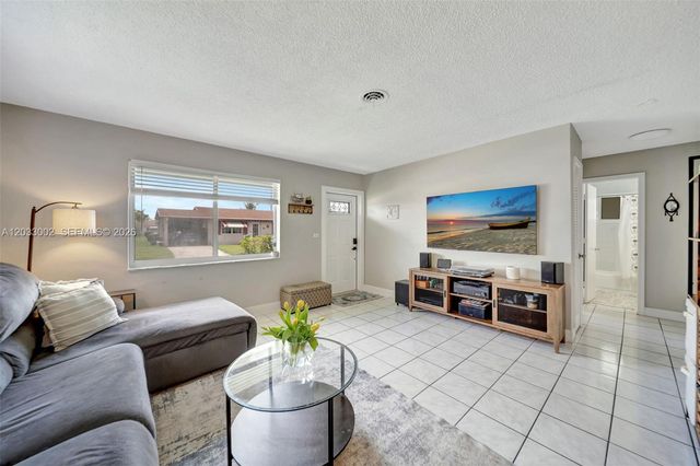 2708 NW 51st Place, Tamarac, FL 33309