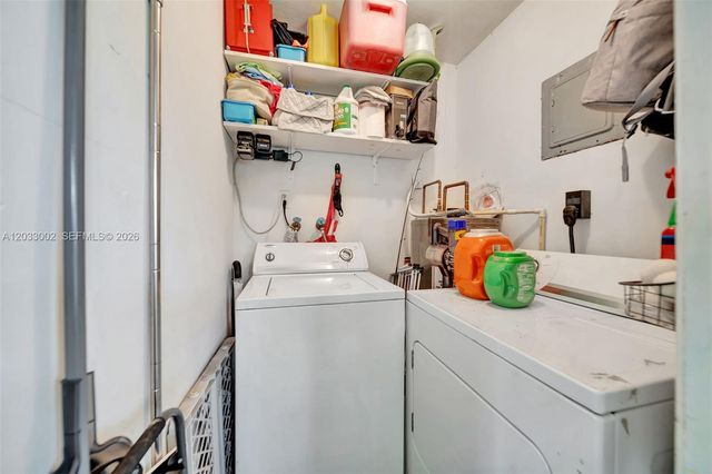 2708 NW 51st Place, Tamarac, FL 33309