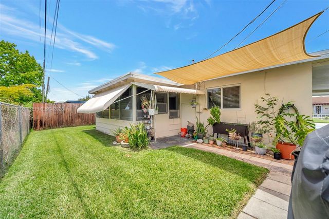 2708 NW 51st Place, Tamarac, FL 33309