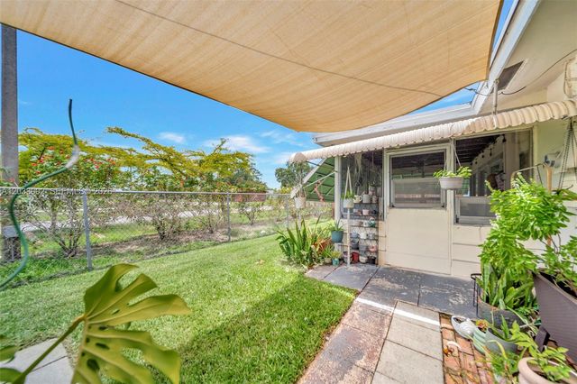 2708 NW 51st Place, Tamarac, FL 33309