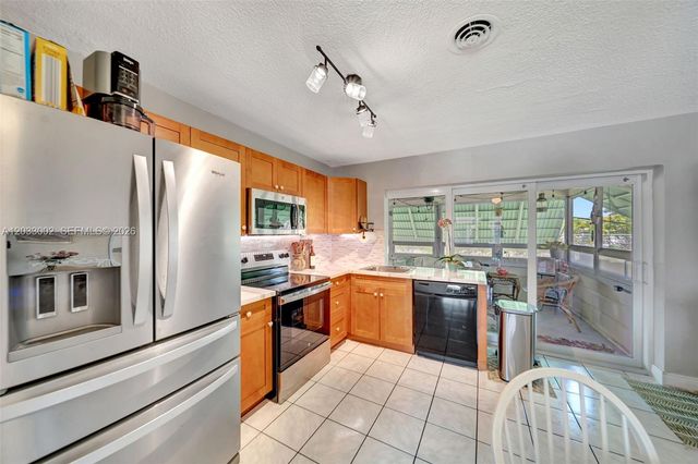 2708 NW 51st Place, Tamarac, FL 33309