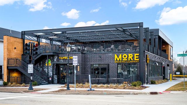 1242 Tiger Lily Drive, Bartlett, IL 60103