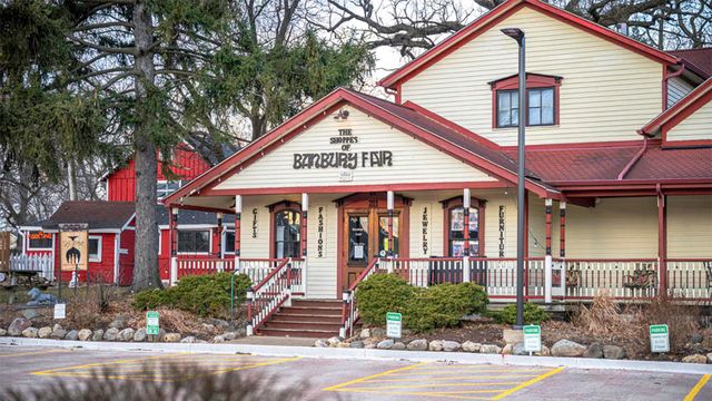 1242 Tiger Lily Drive, Bartlett, IL 60103