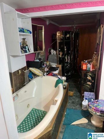 122 10TH AVENUE N, Birmingham, AL 35204