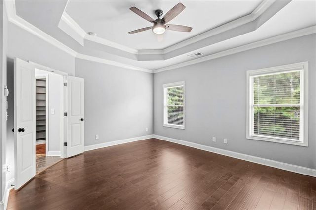 1044 Township Square, Alpharetta, GA 30022