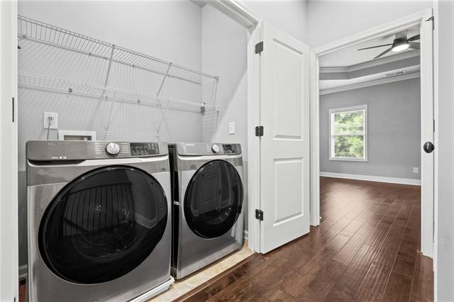 1044 Township Square, Alpharetta, GA 30022