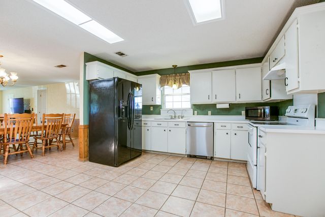 928 W 48th Street, San Angelo, TX 76903