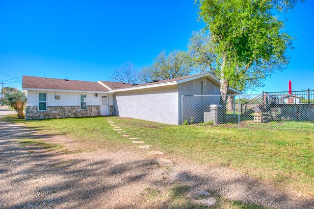 928 W 48th Street, San Angelo, TX 76903