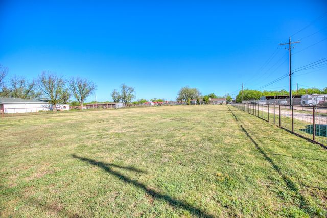 928 W 48th Street, San Angelo, TX 76903