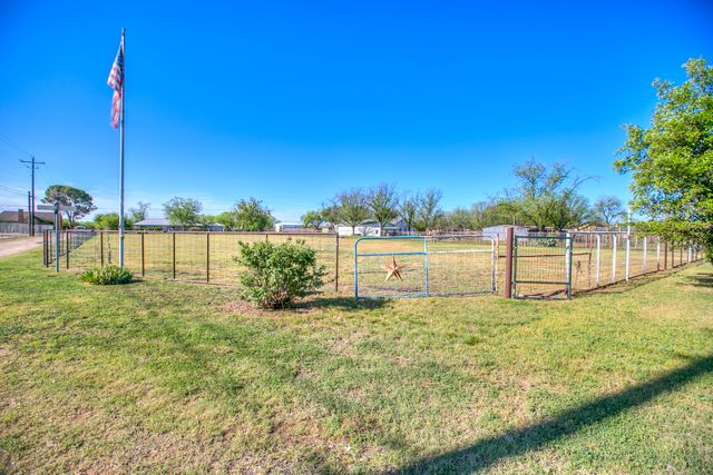 928 W 48th Street, San Angelo, TX 76903