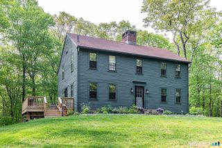 25 Dark Entry Road, Bethlehem, CT 06751