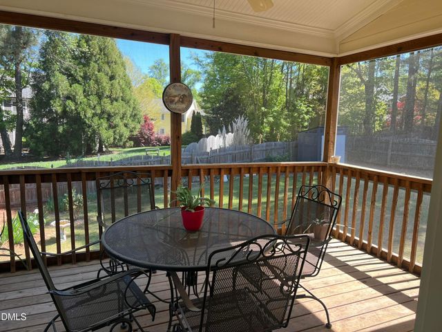 1400 Applethorn Drive, Apex, NC 27502