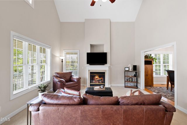 1400 Applethorn Drive, Apex, NC 27502