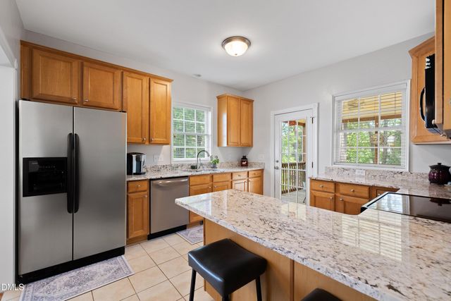 1400 Applethorn Drive, Apex, NC 27502