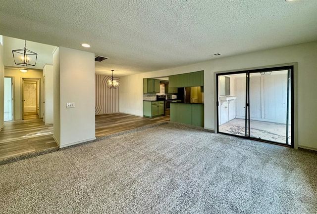 605 NW 138th Street, Edmond, OK 73013