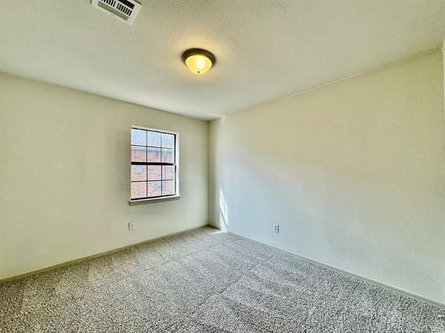 605 NW 138th Street, Edmond, OK 73013