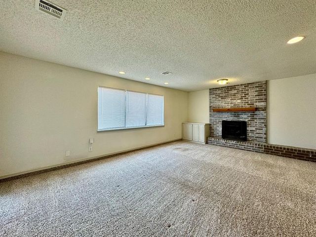 605 NW 138th Street, Edmond, OK 73013