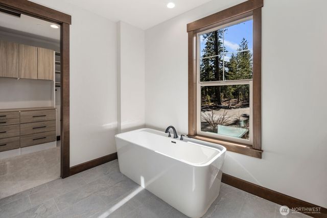 250 Wanawish Loop, Cle Elum, WA 98922
