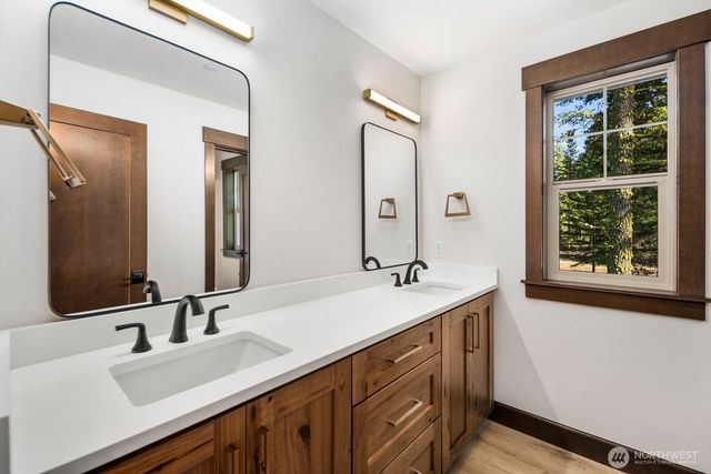 250 Wanawish Loop, Cle Elum, WA 98922