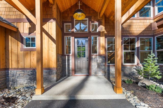 250 Wanawish Loop, Cle Elum, WA 98922