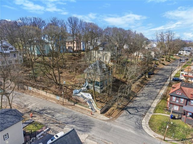 412 South Beech Street, Syracuse, NY 13210