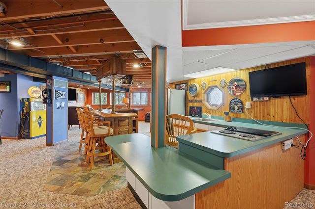 4233 Blain Island Road, Waterford Charter Township, MI 48329